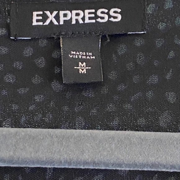 Dress - Picture 3 of 4